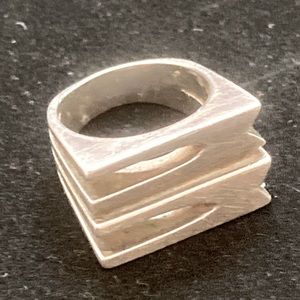 Puig Doria Solid Sterling Silver 925 Ring